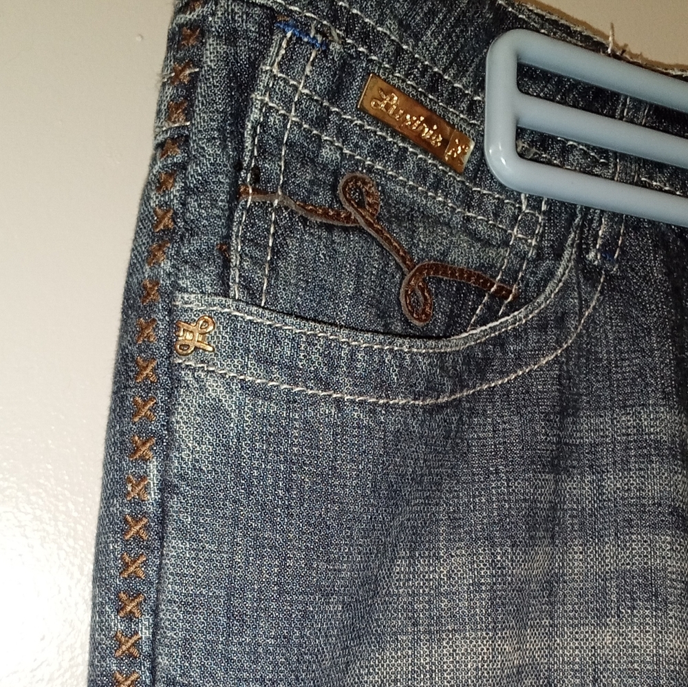 Low Rise Jean With Adjustable Length - Picture 4 of 5